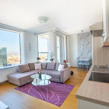 Panoramaview/26thfloor!/luxury Pozsony